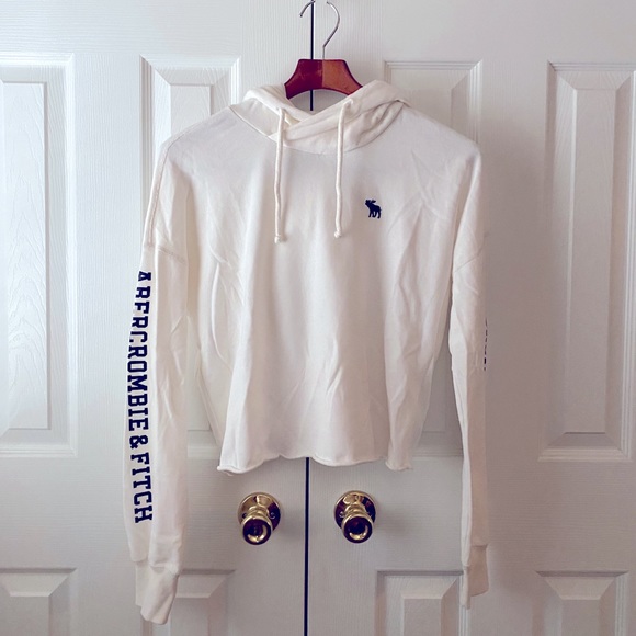 Abercrombie & Fitch Tops - Abercrombie & Fitch Cream and Navy Very Soft Cropped Hoodie SZ S